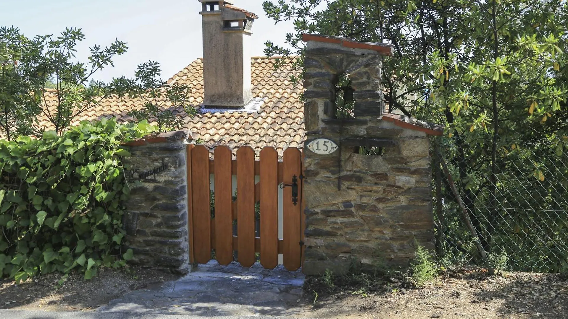 Homestay L'Escapade Apartment Rayol-Canadel-sur-Mer